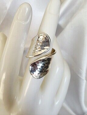 Sterling Silver Hammered 925 ATI / Mexico Ring Size 8